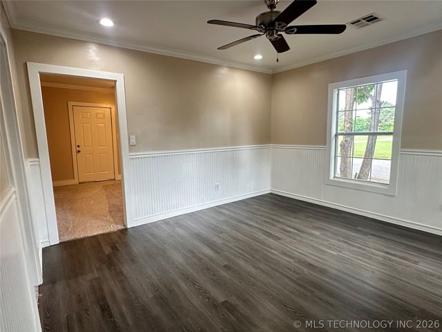 1331 W 7th Street, Okmulgee, OK 74447