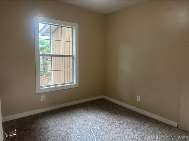 1331 W 7th Street, Okmulgee, OK 74447