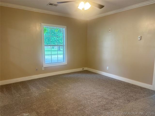 1331 W 7th Street, Okmulgee, OK 74447