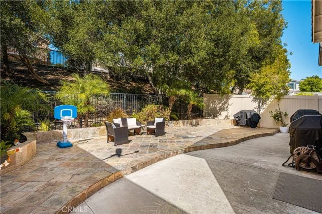 25 Homestead, Trabuco Canyon, CA 92679