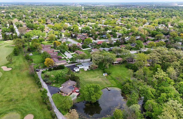 13 Riegel Oaks Lane, Homewood, IL 60430
