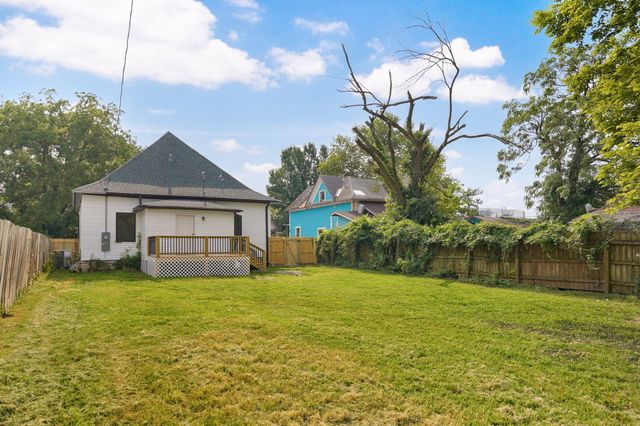 1511 N Missouri Avenue, Springfield, MO 65803