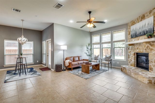 5220 Grove Cove Drive, Mckinney, TX 75071