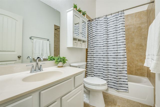 5220 Grove Cove Drive, Mckinney, TX 75071