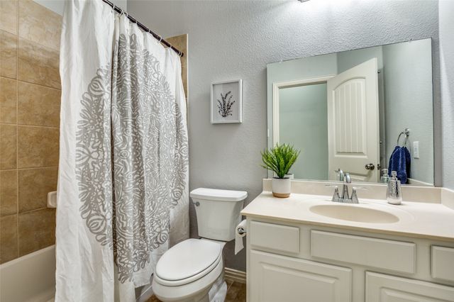 5220 Grove Cove Drive, Mckinney, TX 75071