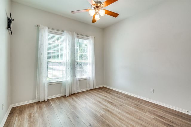 5220 Grove Cove Drive, Mckinney, TX 75071