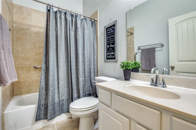 5220 Grove Cove Drive, Mckinney, TX 75071