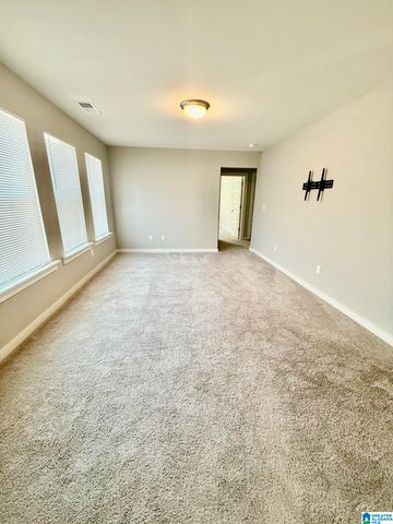 1037 UNALI LANE, Leeds, AL 35094