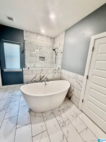 1037 UNALI LANE, Leeds, AL 35094