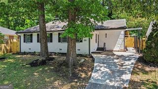 2828 Cloverhurst Drive, East Point, GA 30344