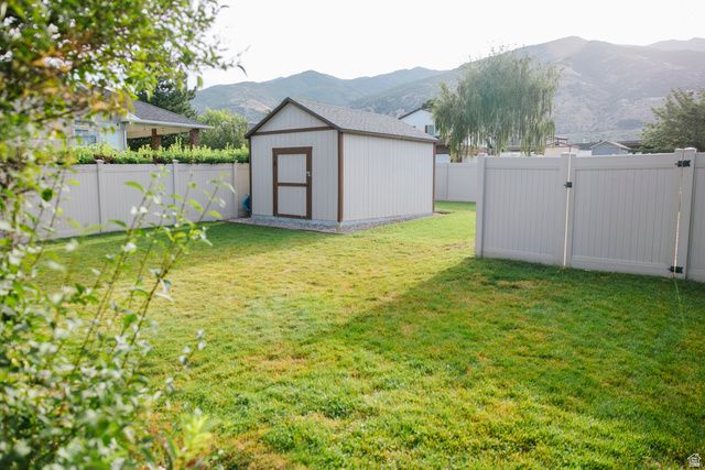 1157 E CREEKVIEW DR, Fruit Heights, UT 84037