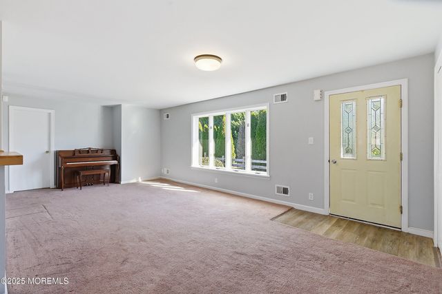 117 Harmony Avenue, Middletown, NJ 07748