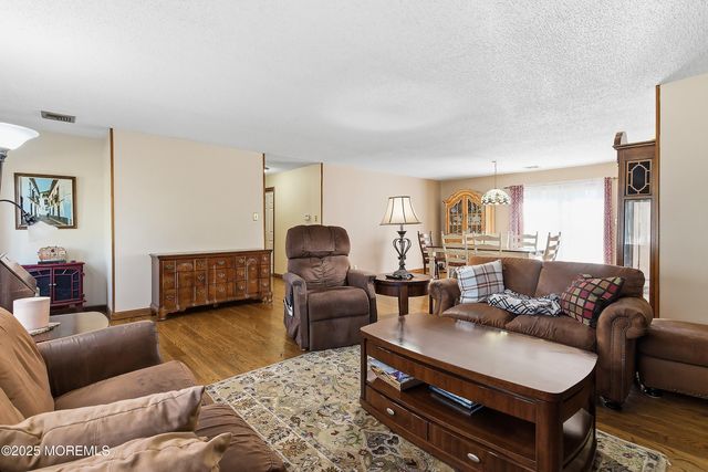 117 Harmony Avenue, Middletown, NJ 07748