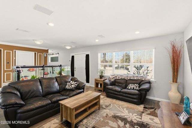 19 Forest Hill Avenue, Jackson, NJ 08527