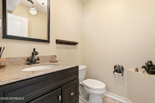 19 Forest Hill Avenue, Jackson, NJ 08527