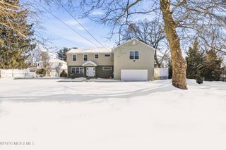 19 Forest Hill Avenue, Jackson, NJ 08527