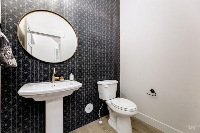 13331 N Spring Creek Way, Boise, ID 83714