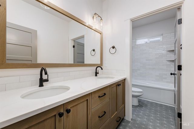 13331 N Spring Creek Way, Boise, ID 83714