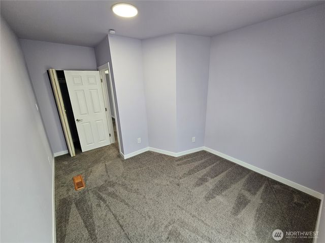 719 S Sprague Avenue, Tacoma, WA 98405