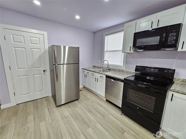 719 S Sprague Avenue, Tacoma, WA 98405