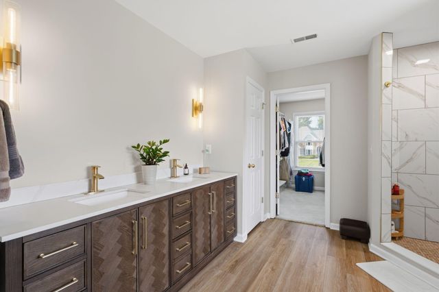 9920 Frost Creek Drive, Ooltewah, TN 37363