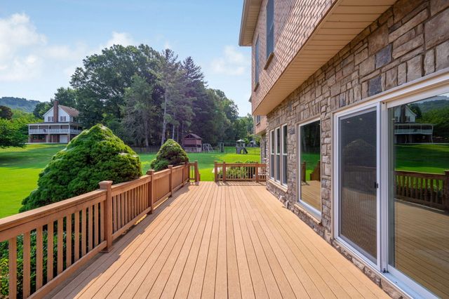 9920 Frost Creek Drive, Ooltewah, TN 37363