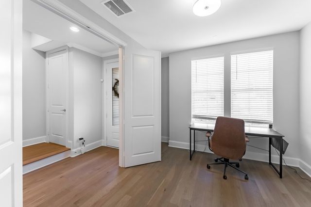 633 Dalton Lane, Irving, TX 75039