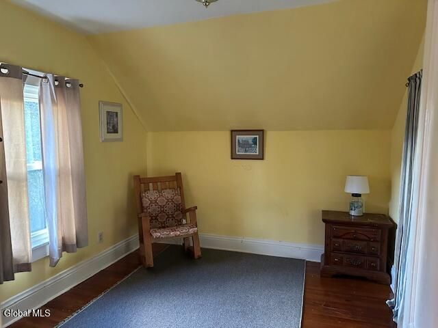 26 Woodlawn Court, Troy, NY 12180