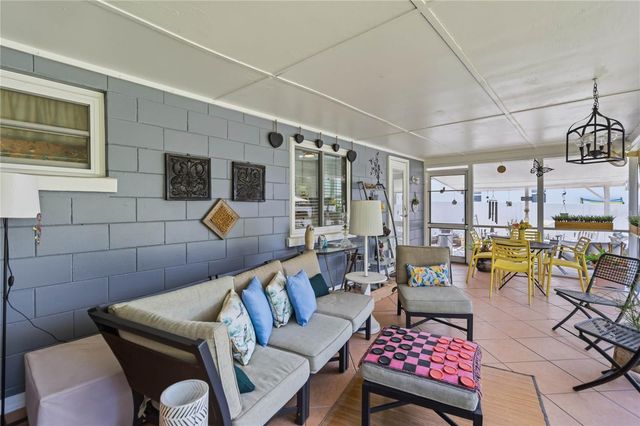 7130 EARLWOOD AVENUE, Mount Dora, FL 32757