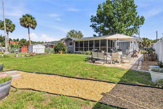7130 EARLWOOD AVENUE, Mount Dora, FL 32757