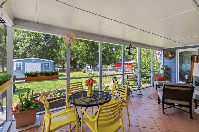 7130 EARLWOOD AVENUE, Mount Dora, FL 32757