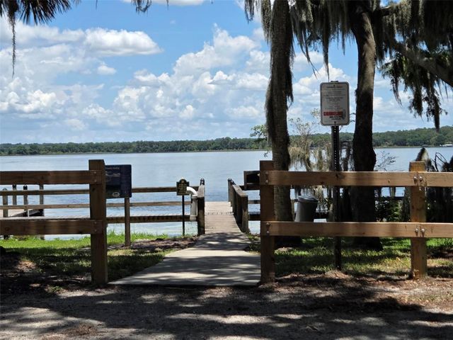 7130 EARLWOOD AVENUE, Mount Dora, FL 32757