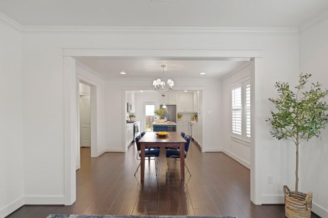 1311 Walton Street, Houston, TX 77009