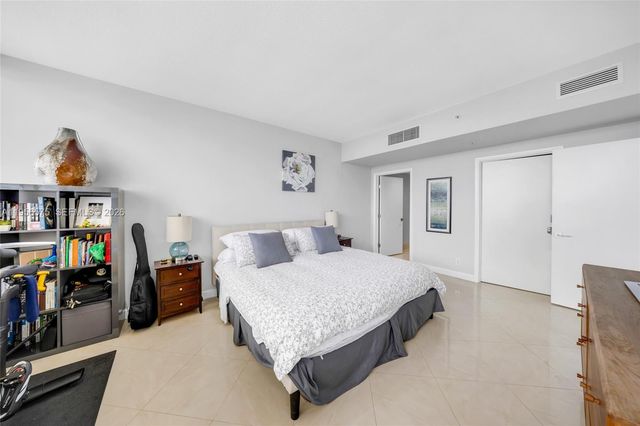 7929 West Dr 1503, North Bay Village, FL 33141