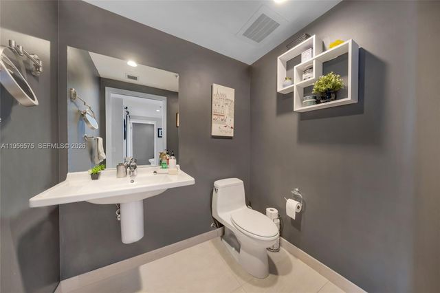 7929 West Dr 1503, North Bay Village, FL 33141