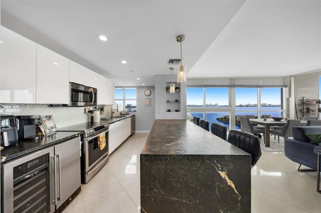 7929 West Dr 1503, North Bay Village, FL 33141