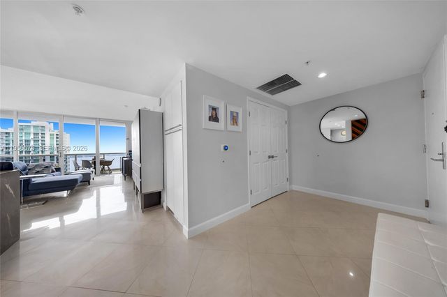 7929 West Dr 1503, North Bay Village, FL 33141