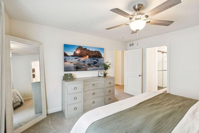 17990 Equinox Avenue, Lakeville, MN 55044