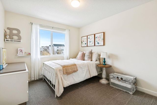 17990 Equinox Avenue, Lakeville, MN 55044