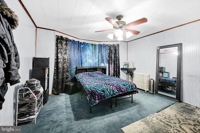 185 VIRGINIA AVE, Shenandoah, PA 17976