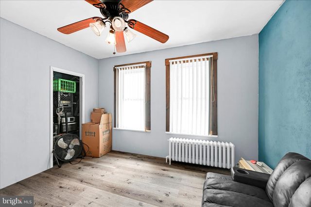 185 VIRGINIA AVE, Shenandoah, PA 17976