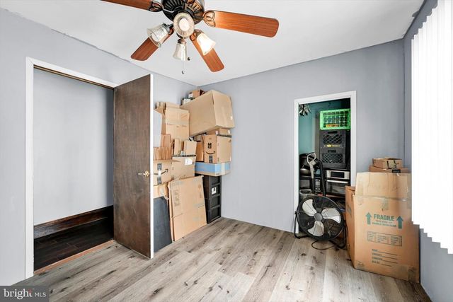 185 VIRGINIA AVE, Shenandoah, PA 17976
