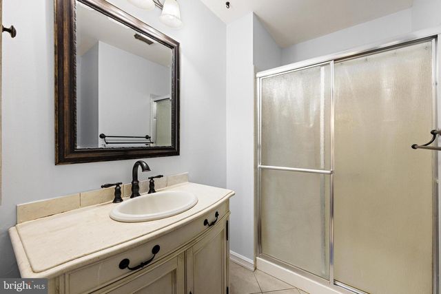 102 ASH RD, Manahawkin, NJ 08050