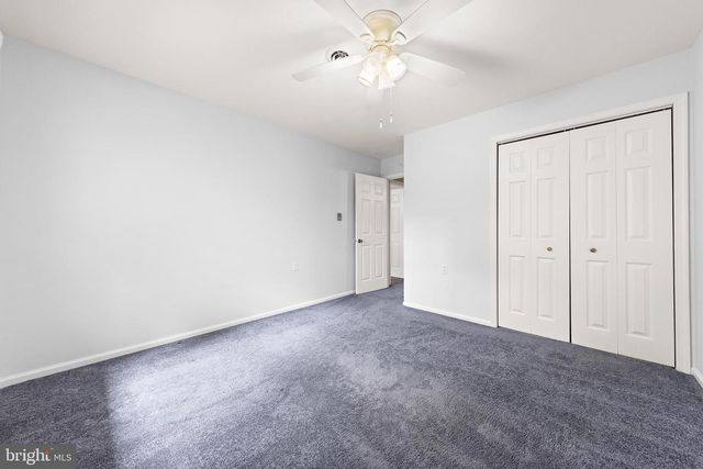 102 ASH RD, Manahawkin, NJ 08050