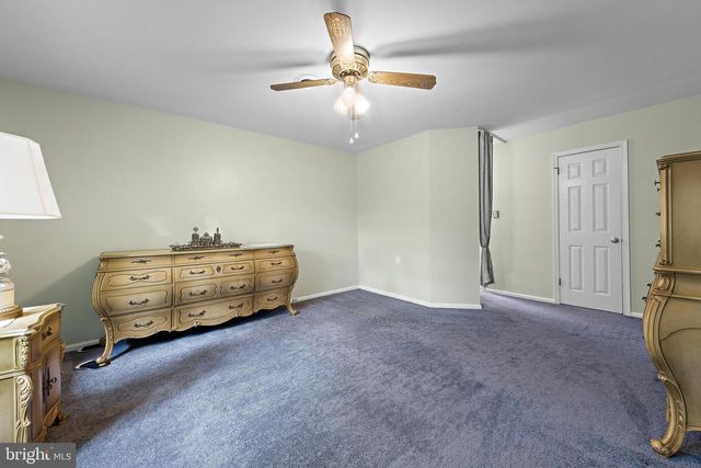 102 ASH RD, Manahawkin, NJ 08050