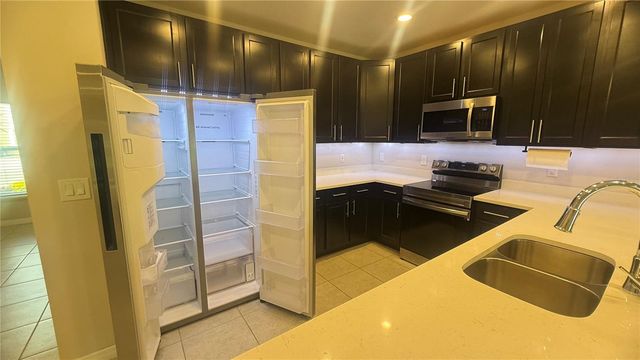4850 CORAL CASTLE DRIVE, Kissimmee, FL 34746