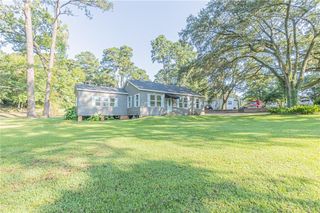 2590 MILITARY Highway, Pineville, LA 71360