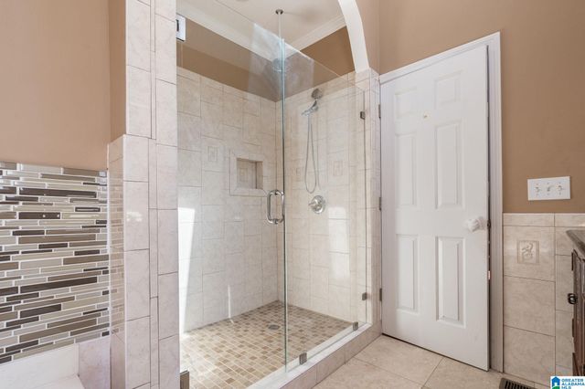 204 BEAVER TRAIL, Pelham, AL 35124