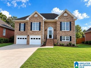 204 BEAVER TRAIL, Pelham, AL 35124
