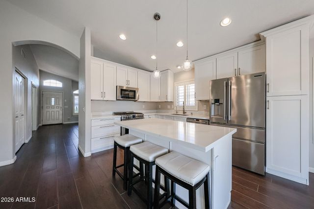 12237 W CAMBRIDGE Avenue, Avondale, AZ 85392